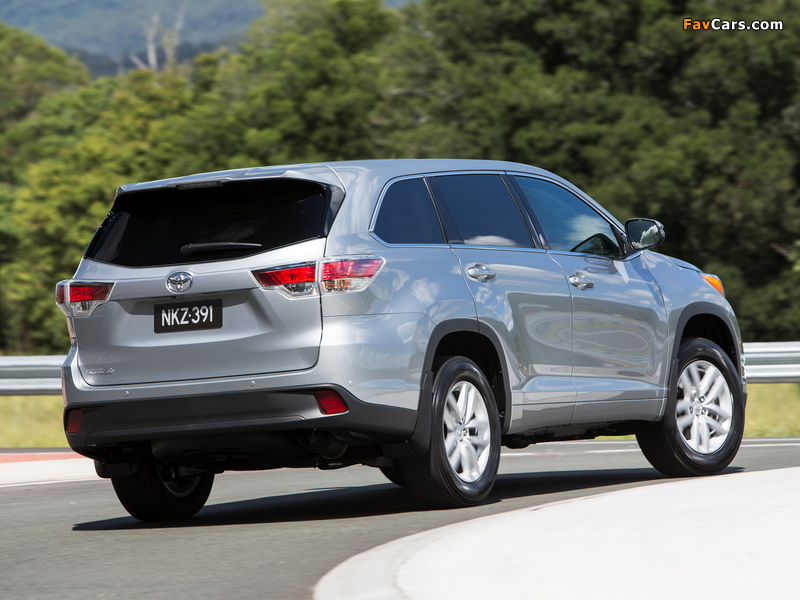 Pictures of Toyota Kluger 2014 (800 x 600)