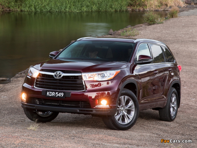 Toyota Kluger 2014 pictures (640 x 480)