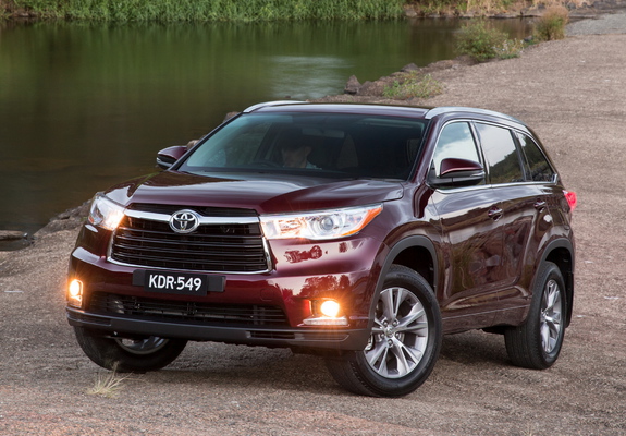 Toyota Kluger 2014 pictures