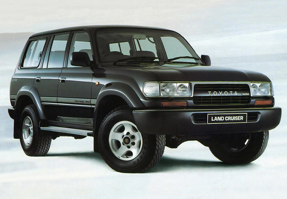 Images of Toyota Land Cruiser Amazon VX (HDJ81V) 1989–94