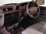 Images of Toyota Land Cruiser Amazon VX (HZJ81V) 1995–97