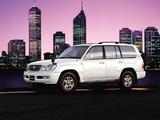 Toyota Land Cruiser Cygnus (UZJ100W) 1998–2003 wallpapers