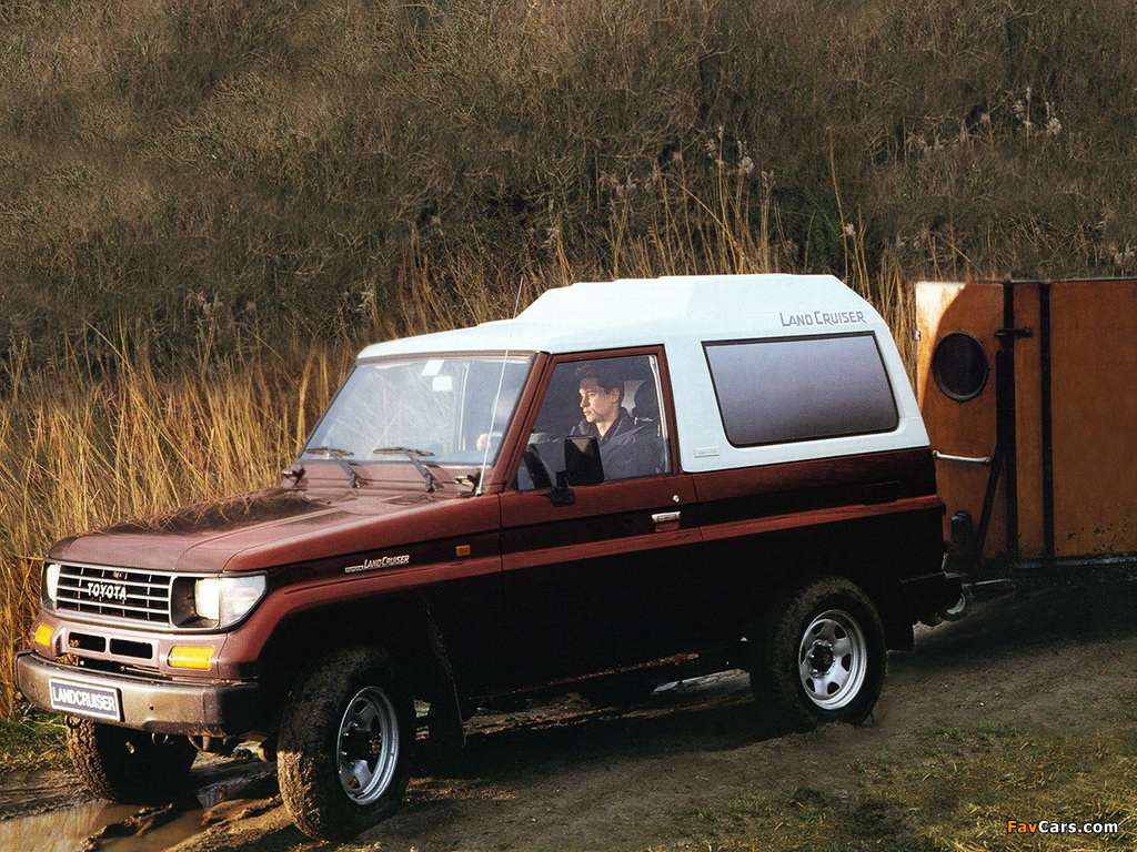 Toyota Land Cruiser II Van (LJ73) 1990–96 photos (1024 x 768)