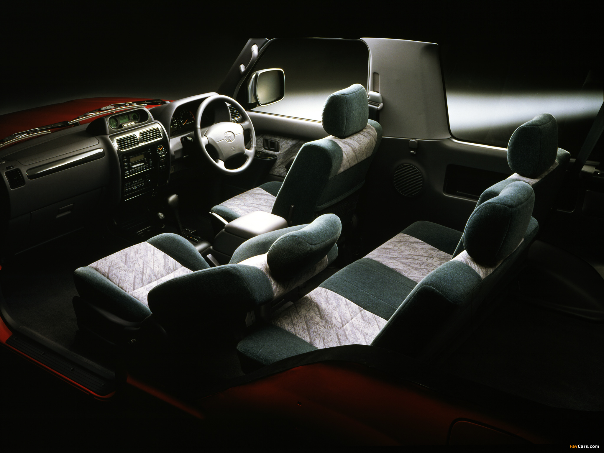 Images of Toyota Land Cruiser Prado 3-door (J90W) 1996–99 (2048 x 1536)