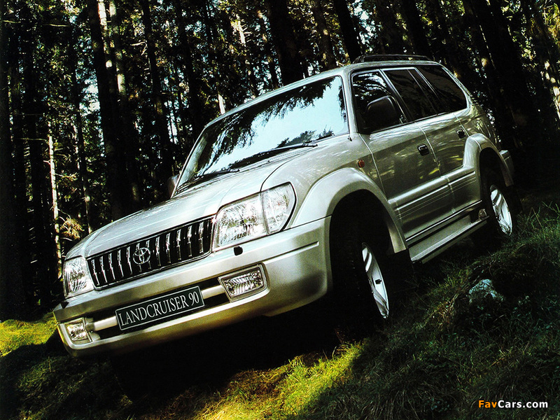 Images of Toyota Land Cruiser 90 5-door (J95W) 1999–2002 (800 x 600)