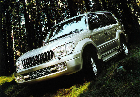 Images of Toyota Land Cruiser 90 5-door (J95W) 1999–2002
