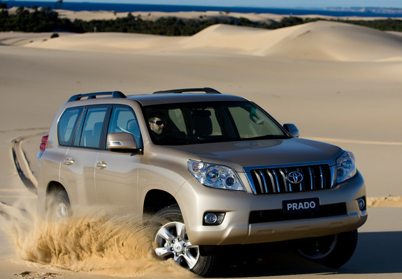 Images of Toyota Land Cruiser Prado 5-door AU-spec (150) 2009