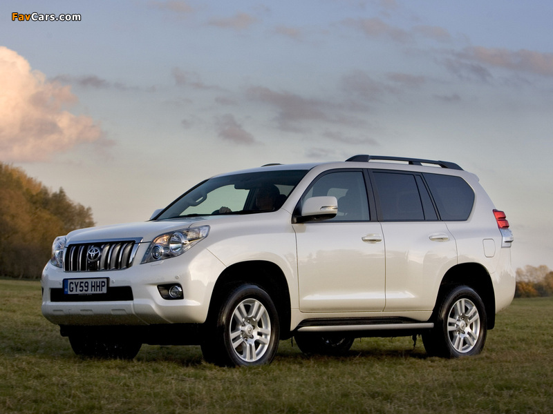 Images of Toyota Land Cruiser Prado 5-door UK-spec (150) 2009 (800 x 600)