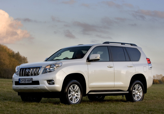 Images of Toyota Land Cruiser Prado 5-door UK-spec (150) 2009