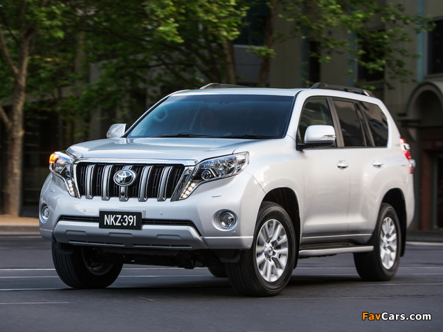 Images of Toyota Land Cruiser Prado AU-spec (150) 2013 (640 x 480)