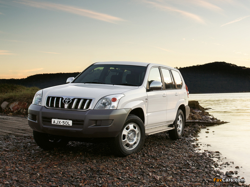 Photos of Toyota Land Cruiser Prado GXL 5-door AU-spec (J120W) 2003–09 (800 x 600)