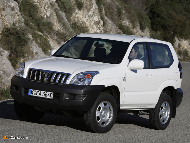 Photos of Toyota Land Cruiser Prado GX 3-door (J125W) 2003–09 (800 x 600)