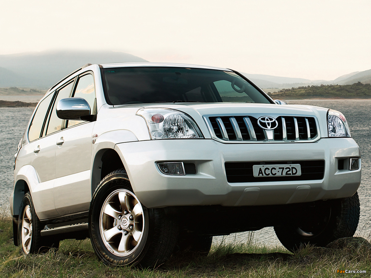 Photos of Toyota Land Cruiser Prado VX 5-door AU-spec (J120W) 2003–09 (1280 x 960)