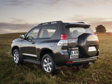 Photos of Toyota Land Cruiser Prado 3-door (150) 2009