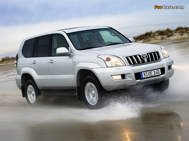 Pictures of Toyota Land Cruiser Prado 5-door (J120W) 2007–09 (640 x 480)