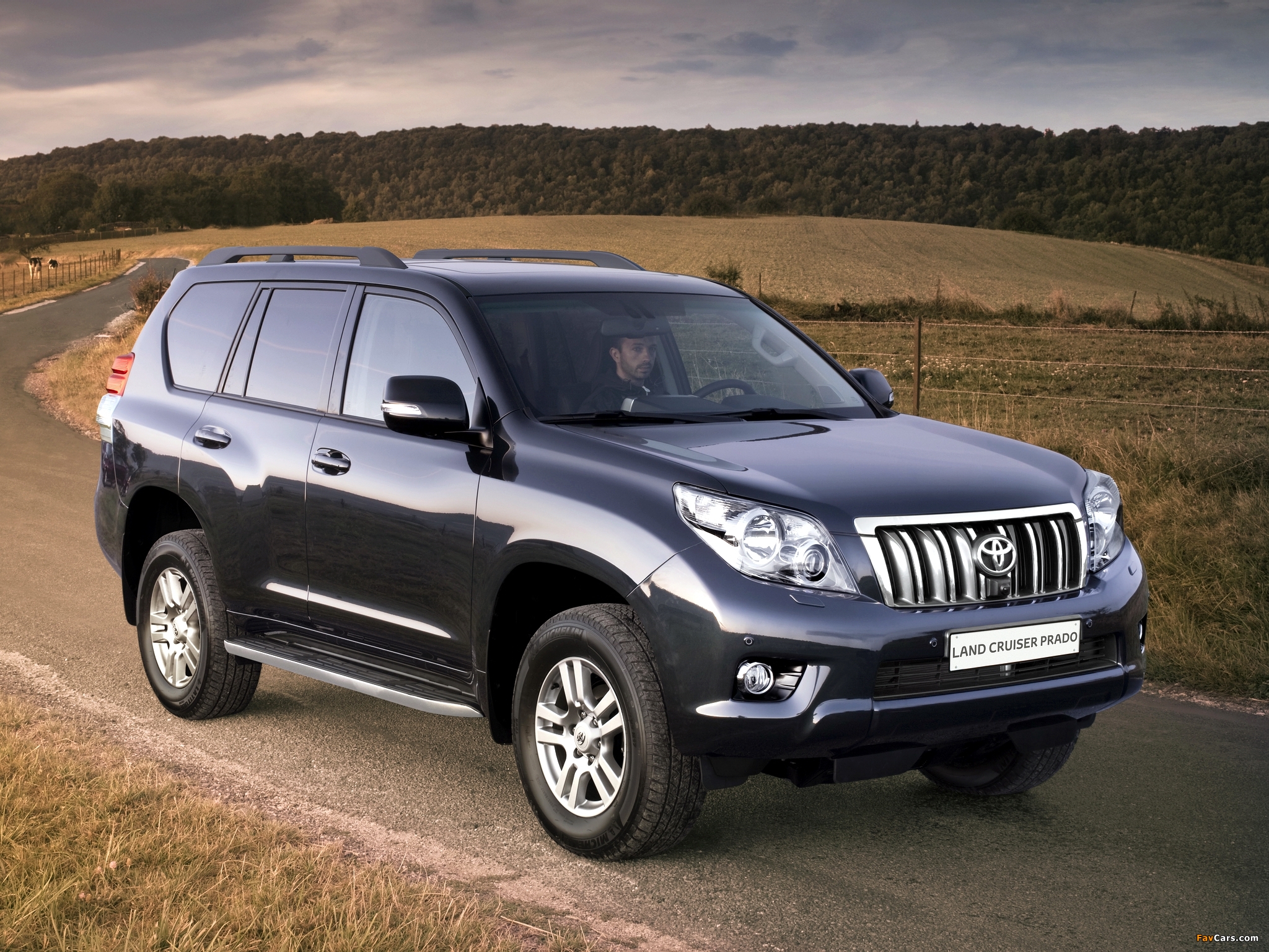 Pictures of Toyota Land Cruiser Prado 5-door (150) 2009 (2048 x 1536)