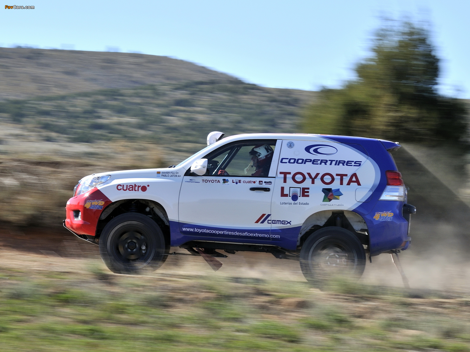 Pictures of Toyota Land Cruiser KXR Dakar (J155W) 2011 (1600 x 1200)