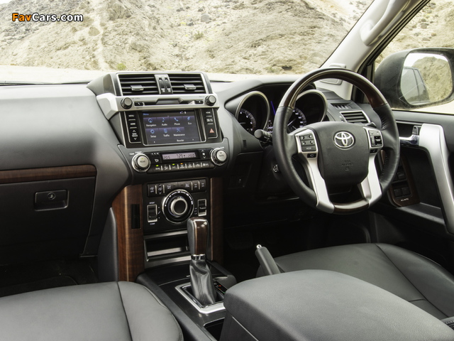 Pictures of Toyota Land Cruiser Prado ZA-spec (150) 2013 (640 x 480)