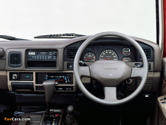 Toyota Land Cruiser Prado (LJ71G) 1990–96 photos (640 x 480)