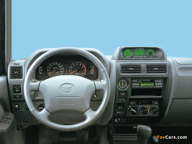Toyota Land Cruiser 90 5-door (J95W) 1996–99 photos (640 x 480)