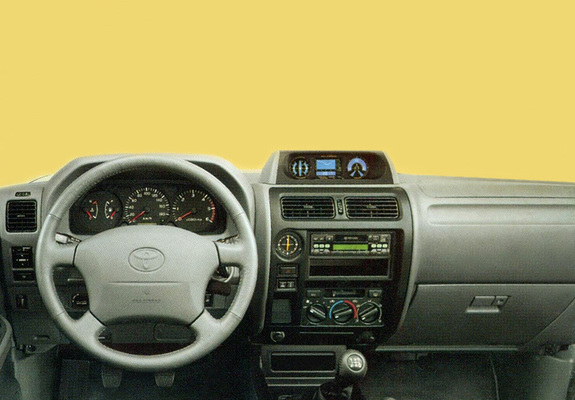 Toyota Land Cruiser 90 5-door (J95W) 1999–2002 photos