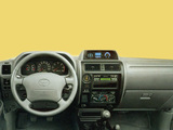 Toyota Land Cruiser 90 5-door (J95W) 1999–2002 photos