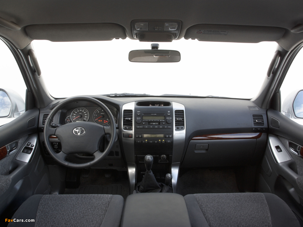 Toyota Land Cruiser Prado 3-door (J125W) 2003–09 pictures (1024 x 768)