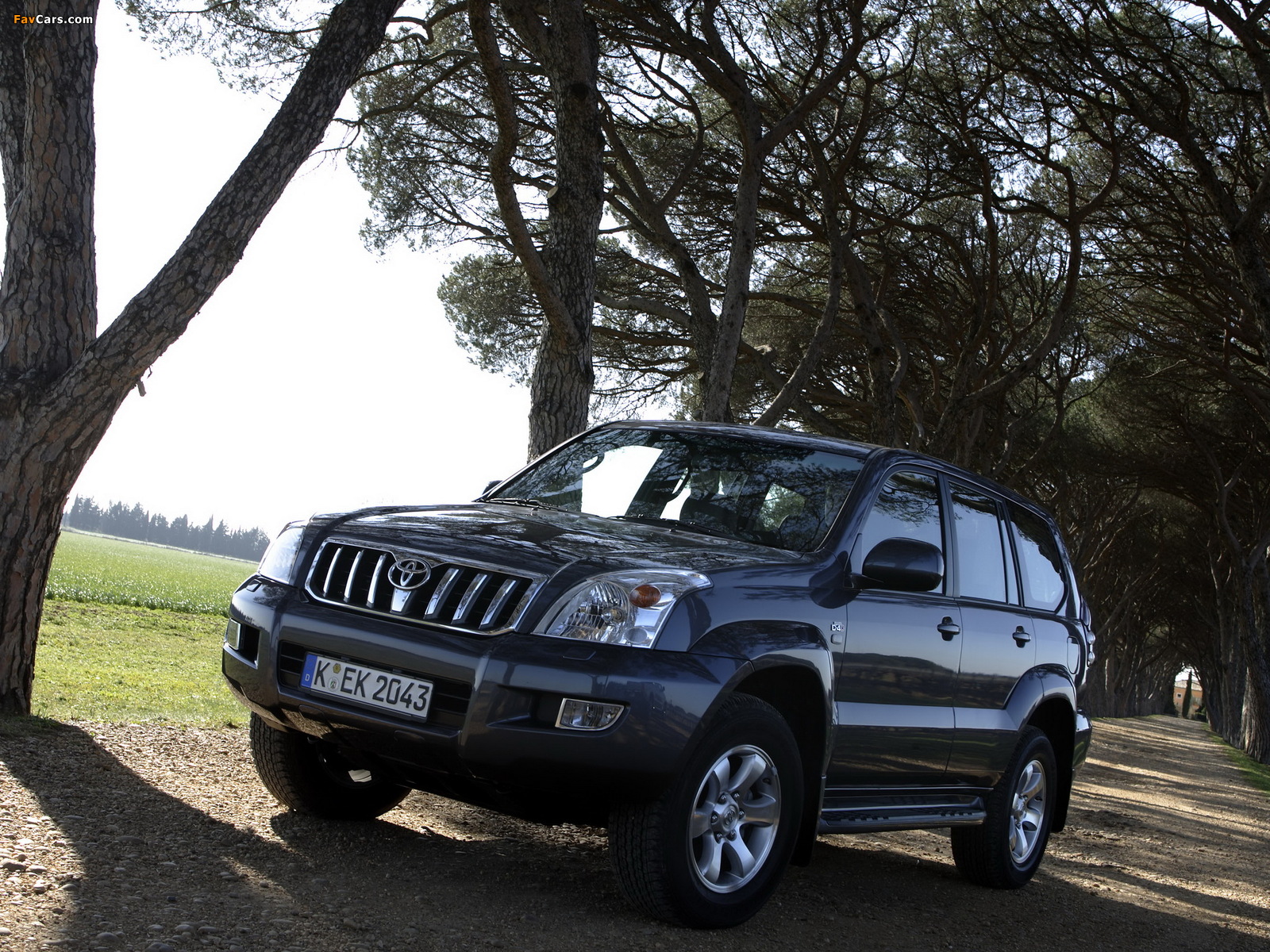 Toyota Land Cruiser Prado 5-door (J120W) 2007–09 wallpapers (1600 x 1200)