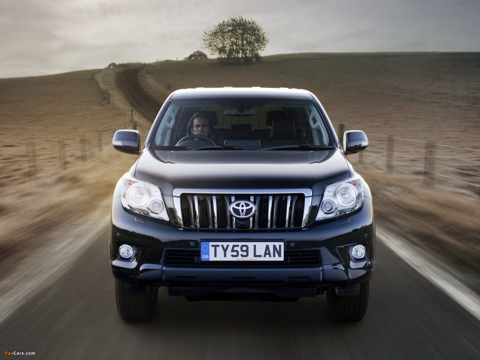 Toyota Land Cruiser Prado 5-door UK-spec (150) 2009 photos (1600 x 1200)