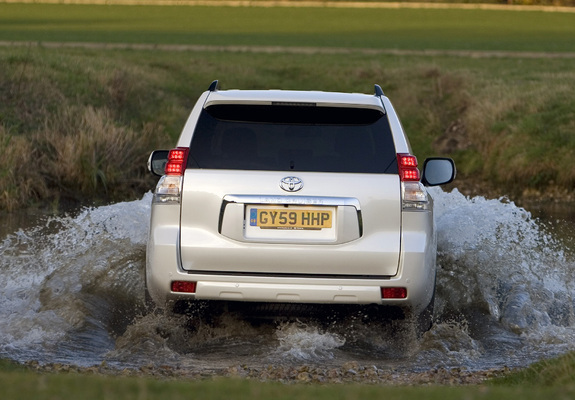 Toyota Land Cruiser Prado 5-door UK-spec (150) 2009 pictures