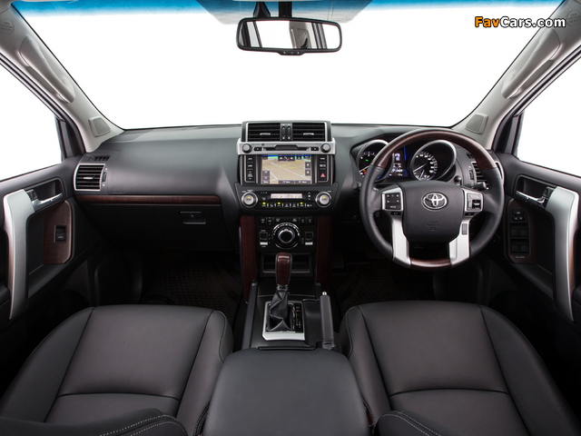 Toyota Land Cruiser Prado AU-spec (150) 2013 pictures (640 x 480)