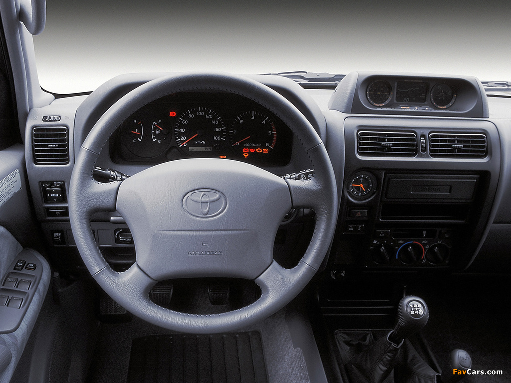 Toyota Land Cruiser 90 5-door (J95W) 1999–2002 wallpapers (1024 x 768)