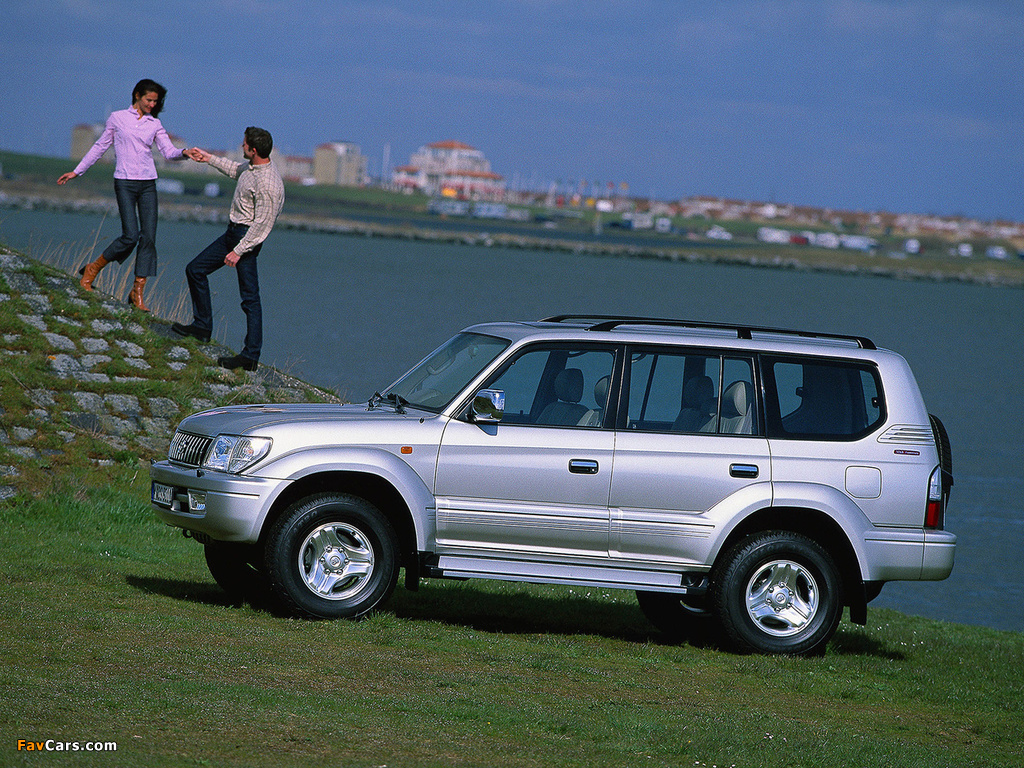 Toyota Land Cruiser 90 5-door 50th Anniversary (J95W) 2001 wallpapers (1024 x 768)