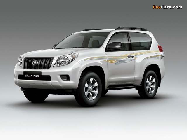 Toyota Land Cruiser Prado 3-door UAE-spec (150) 2009 wallpapers (640 x 480)