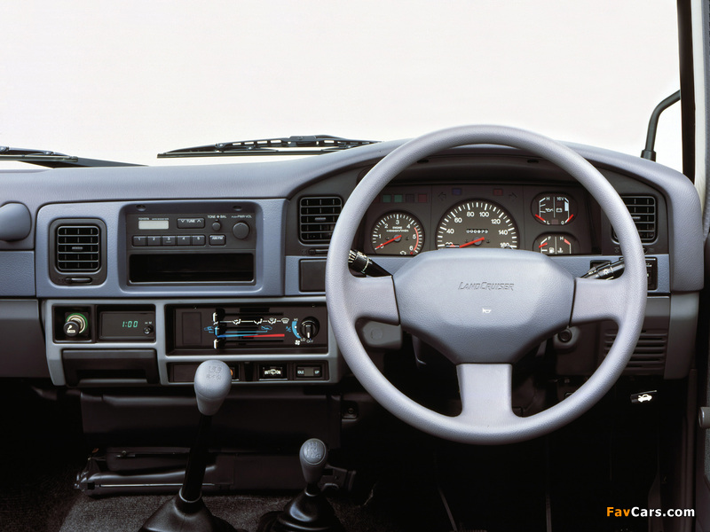 Toyota Land Cruiser Prado (LJ71G) 1990–96 wallpapers (800 x 600)