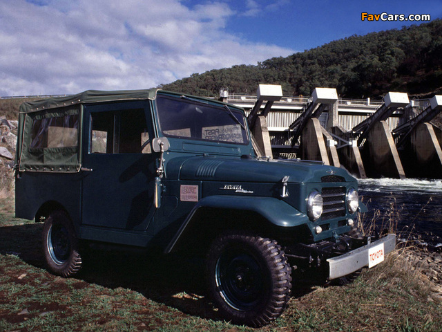 Images of Toyota Land Cruiser Canvas Top (BJ25) 1955–57 (640 x 480)