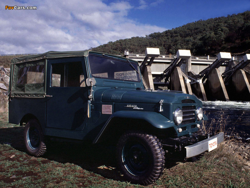 Images of Toyota Land Cruiser Canvas Top (BJ25) 1955–57 (800 x 600)