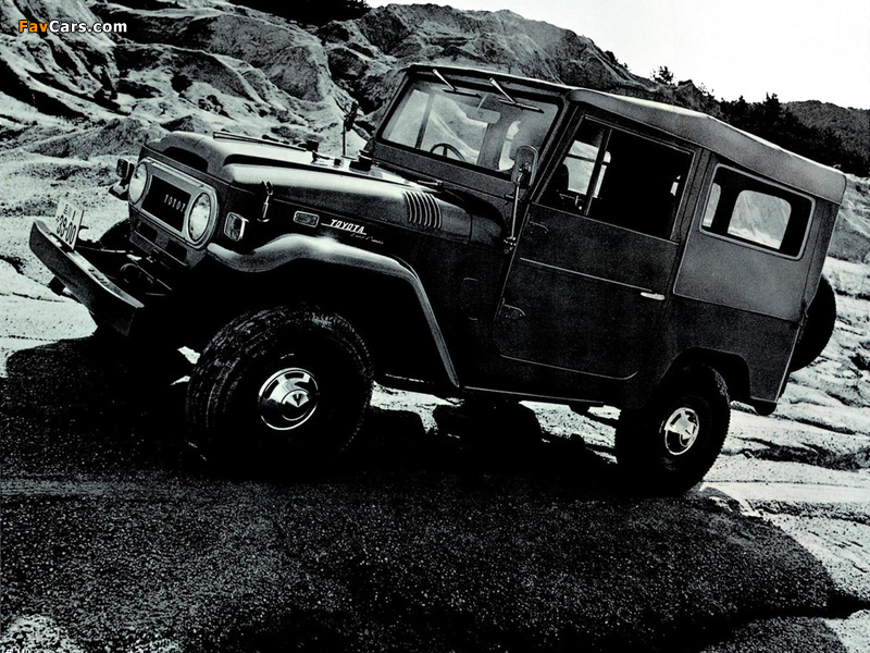 Images of Toyota Land Cruiser (FJ43) 1960–73 (800 x 600)