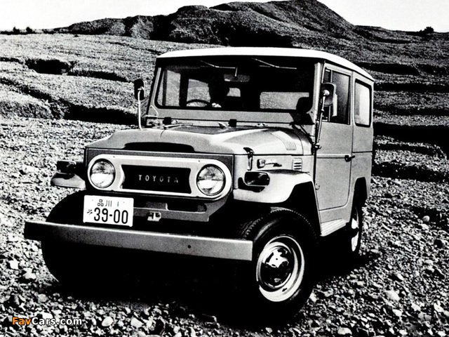 Images of Toyota Land Cruiser (FJ40V) 1961–73 (640 x 480)