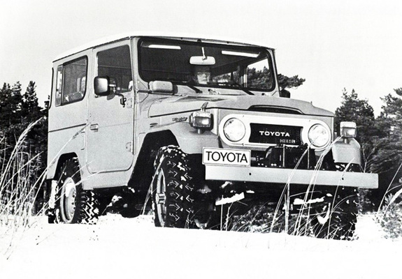 Images of Toyota Land Cruiser (BJ40VL) 1973–79