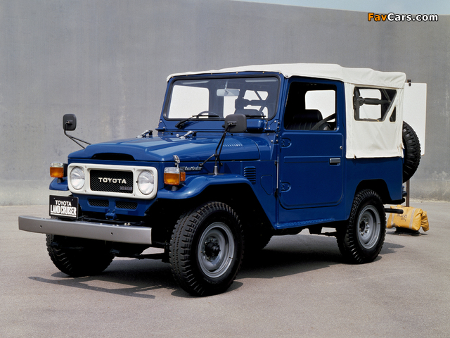 Images of Toyota Land Cruiser Canvas Top (BJ40) 1979–82 (640 x 480)