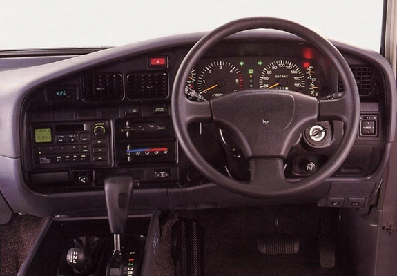 Images of Toyota Land Cruiser 80 VX AU-spec (HDJ81V) 1989–92