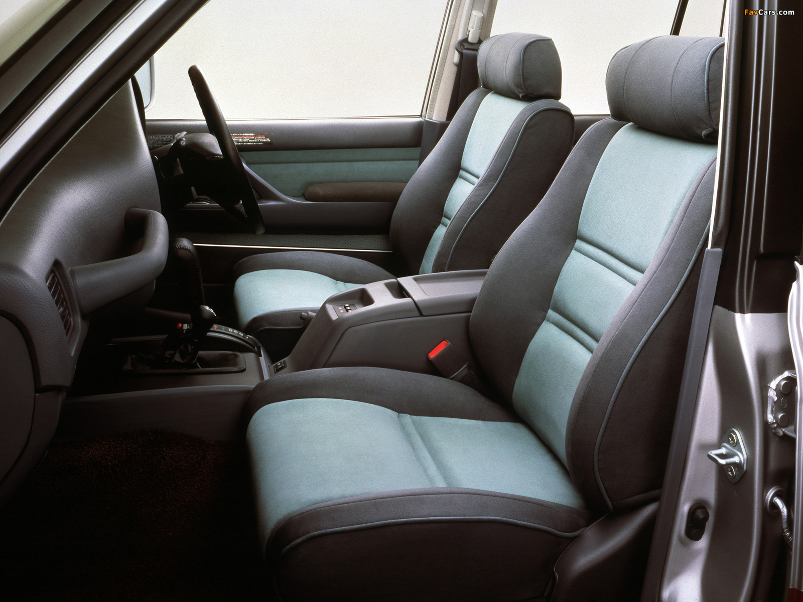Images of Toyota Land Cruiser 80 Wagon VX-Limited JP-spec (HZ81V) 1989–92 (1600 x 1200)