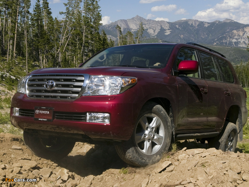 Images of Toyota Land Cruiser 200 US-spec (URJ200) 2007–12 (800 x 600)