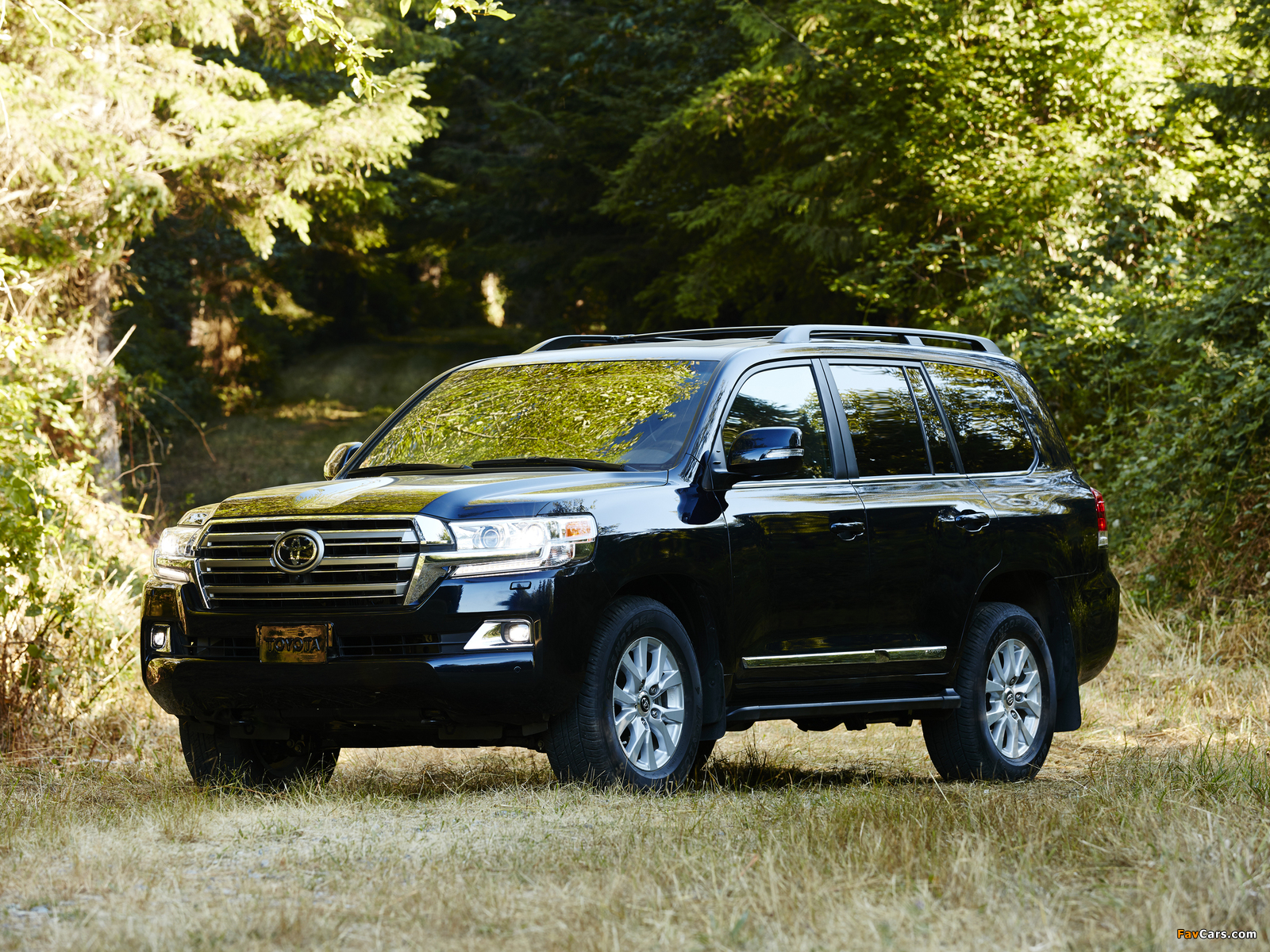 Images of Toyota Land Cruiser US-spec (URJ200) 2015 (1600 x 1200)