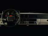 Photos of Toyota Land Cruiser 60 Wagon (HJ60V) 1980–87