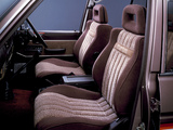 Photos of Toyota Land Cruiser 60 VX Turbo High Roof (HJ61V) 1984–87