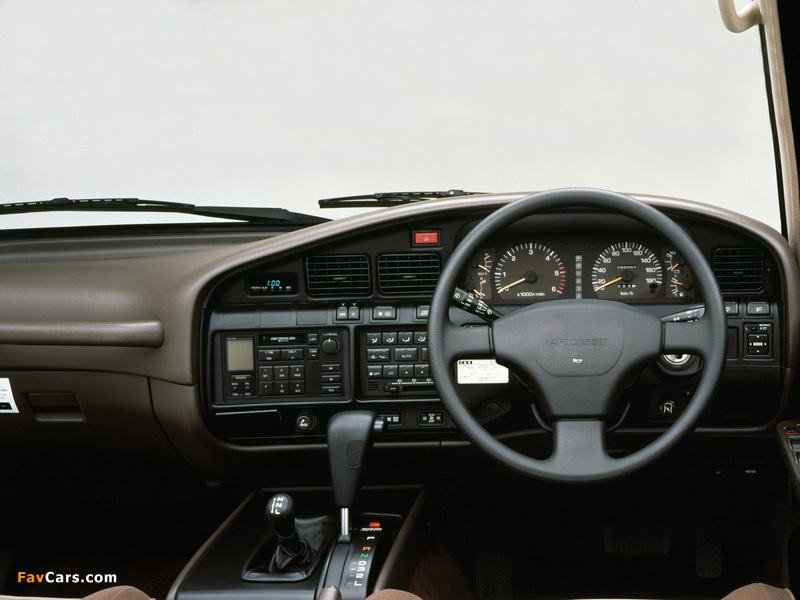 Photos of Toyota Land Cruiser 80 Wagon VX JP-spec (FZJ80G) 1989–92 (800 x 600)