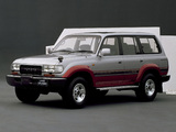 Photos of Toyota Land Cruiser 80 Wagon VX-Limited JP-spec (HZ81V) 1992–94