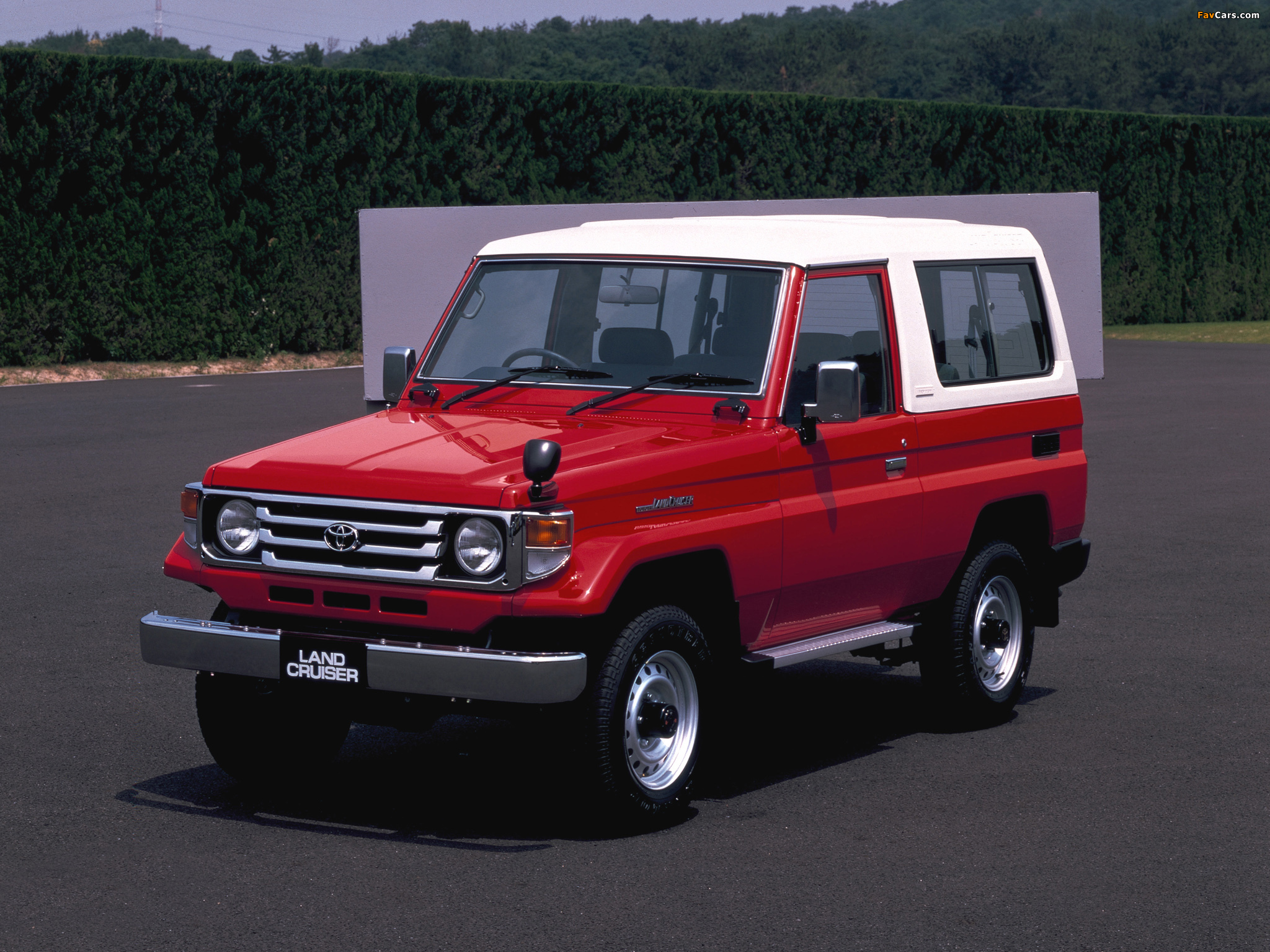Photos of Toyota Land Cruiser (J74) 1999–2007 (2048 x 1536)